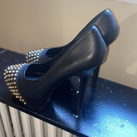 Brand new Steve Madden studded heels! - Picture 3 of 4